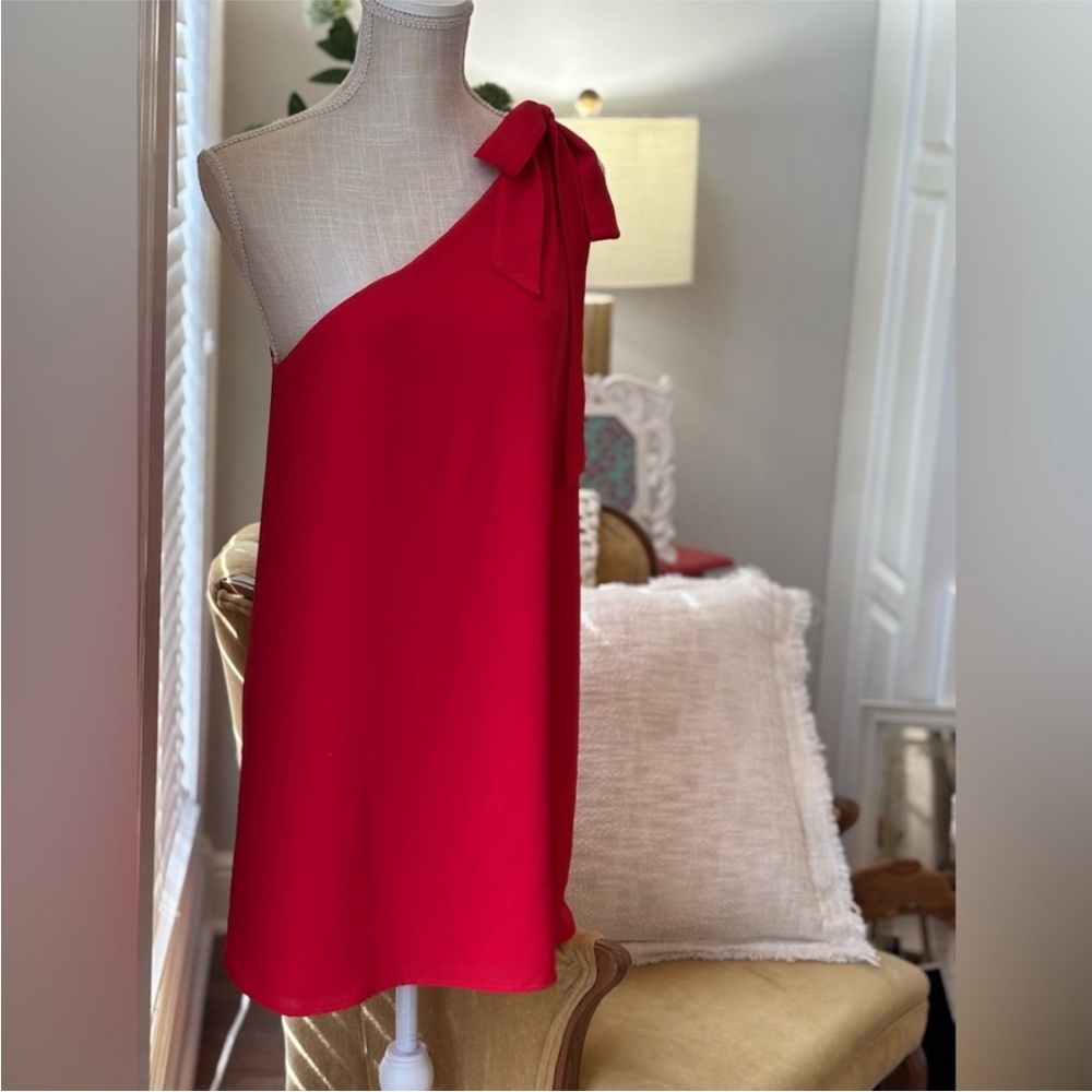 Tyche One-Shoulder Bow Red Dress. Women’s Sz-M Classic | Classy | Trendy